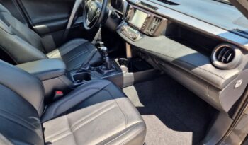 TOYOTA Rav4 2.0D 150D 2WD Executive lleno