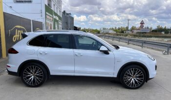 PORSCHE Cayenne Diesel lleno