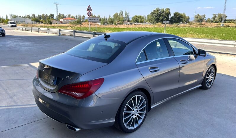 MERCEDES-BENZ Clase CLA CLA 220 CDI 4M Aut. Urban lleno