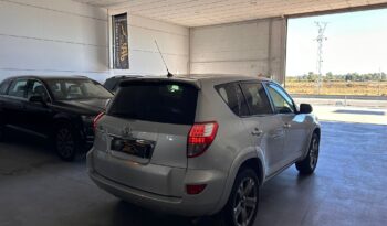 TOYOTA Rav4 2.2 D4D Executive 4×4 lleno