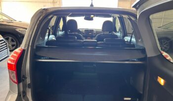 TOYOTA Rav4 2.2 D4D Executive 4×4 lleno